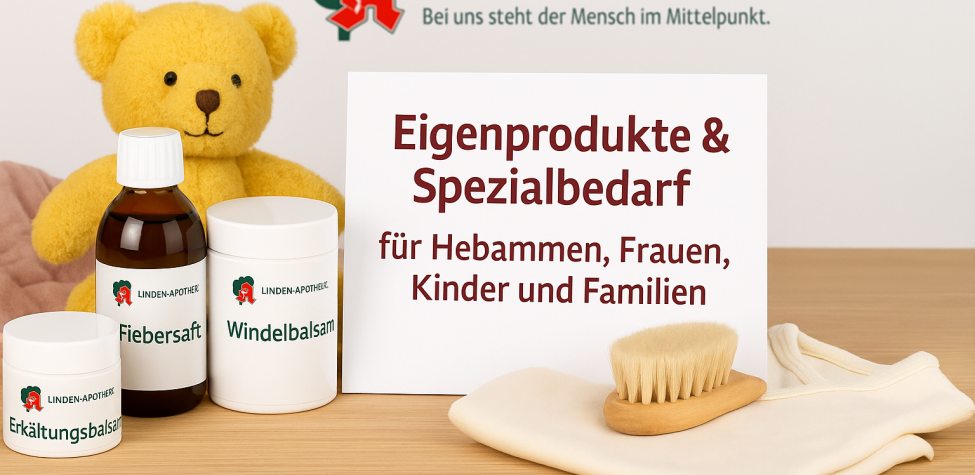 Ein Tisch in einer modernen Apotheke zeigt liebevoll zusammengestellte Pflegeprodukte für Frauen, Babys und Familien – inklusive Salben, Tropfen und Teemischungen - KI‑generiert